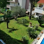 Villa Vanilla With Heated Pool