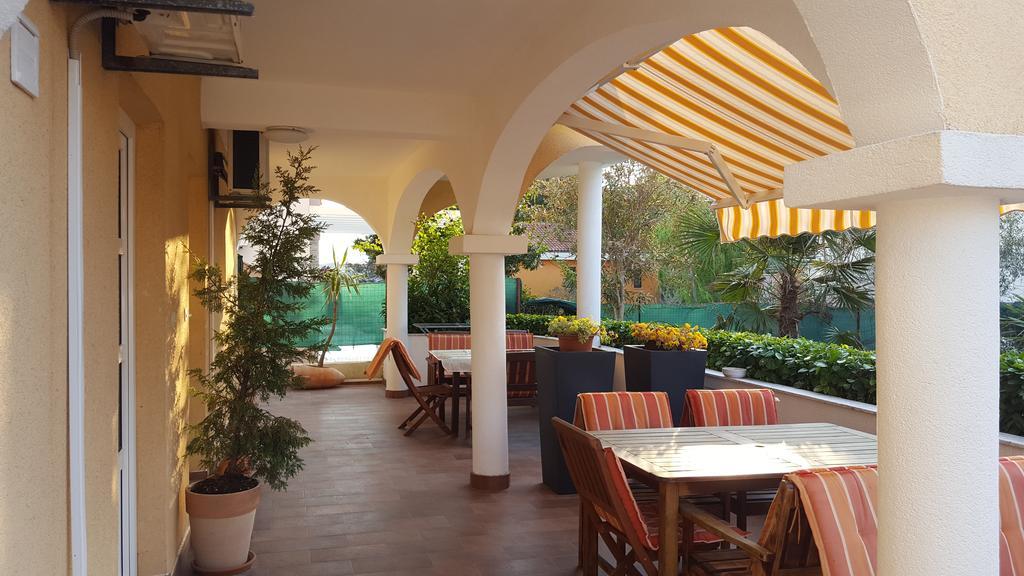 Apartment Vanilla With Heated Pool Zadar