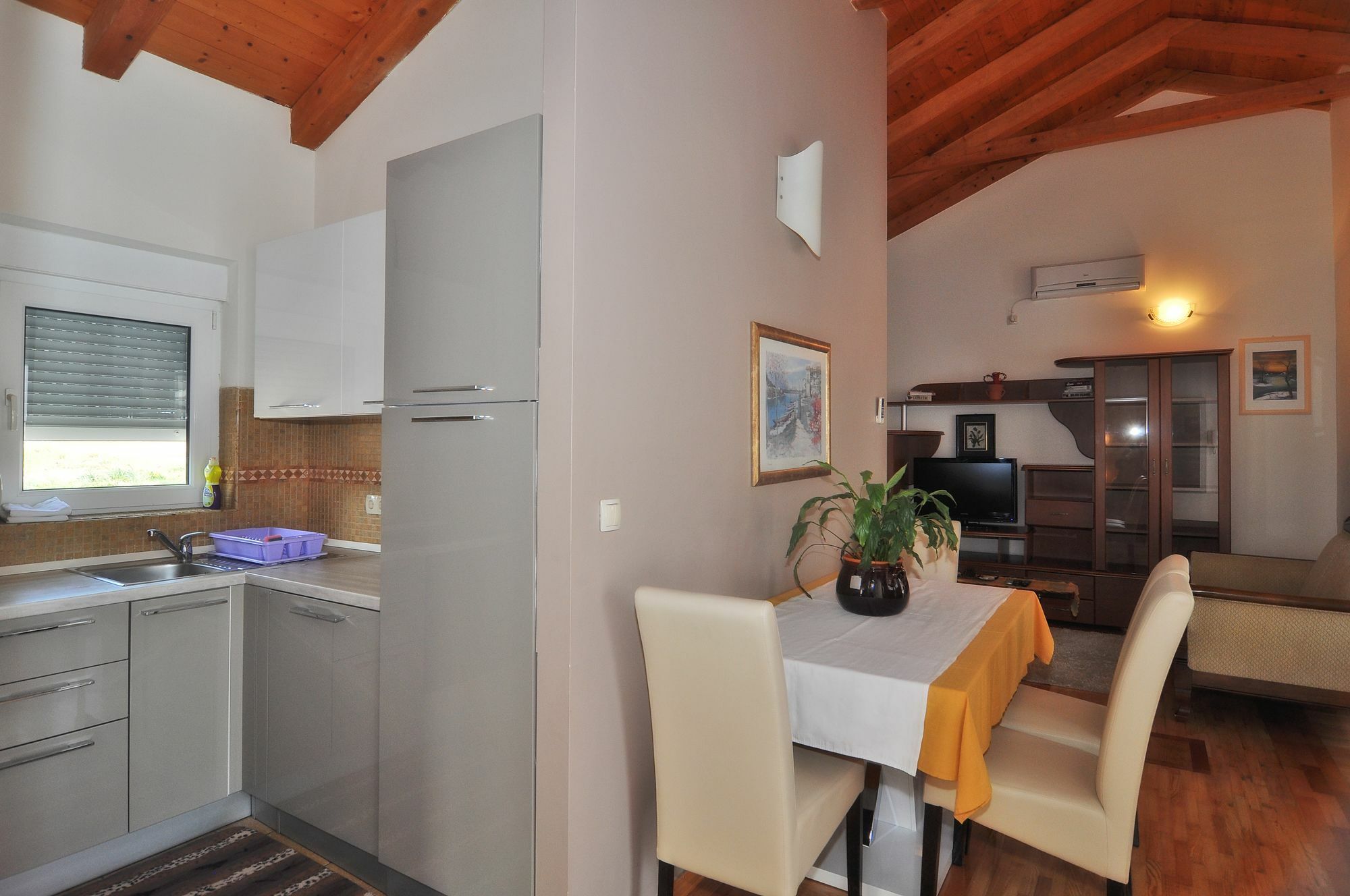 Vanilla With Heated Pool Apartment Zadar