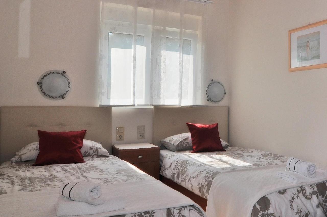 Apartment Vanilla With Heated Pool